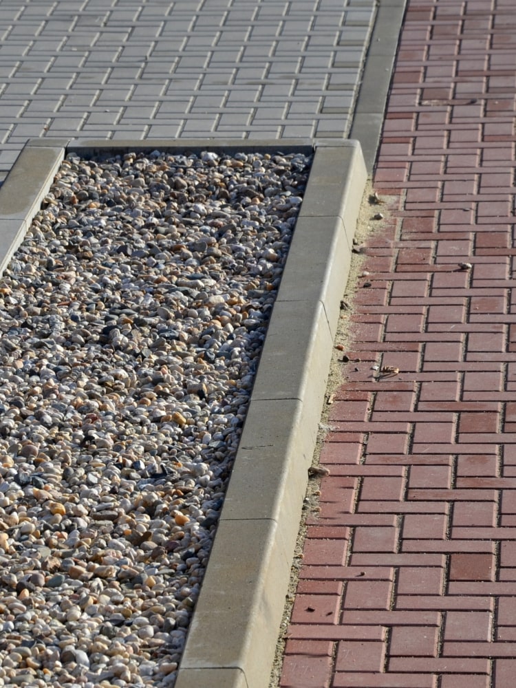 interlock driveway gravel section