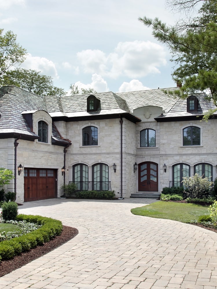 interlocking stone driveway