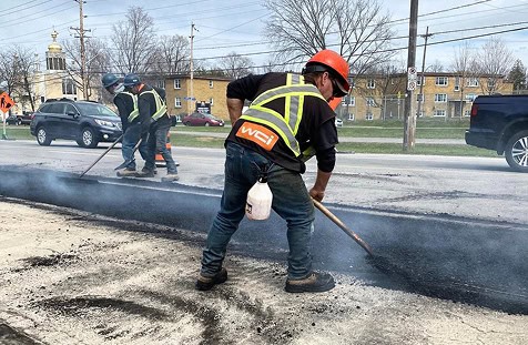 Commercial paver